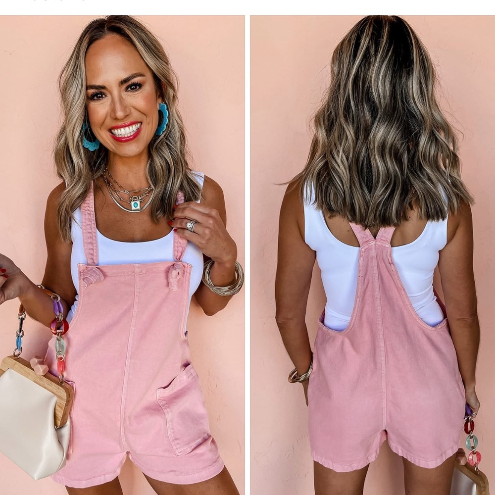 Women's Pink Denim Overalls- large (run a little snug)